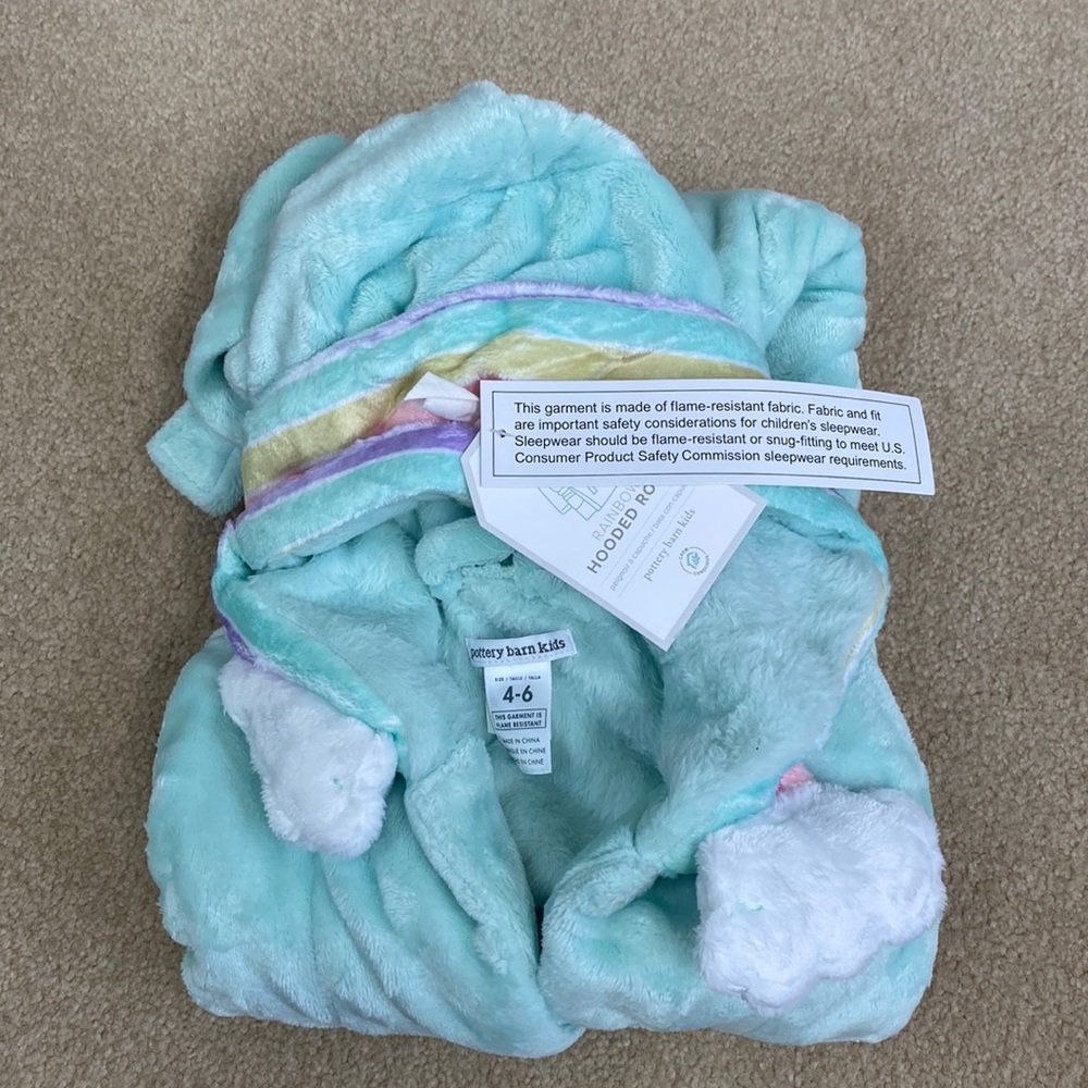 Pottery barn kids hooded rainbow robe